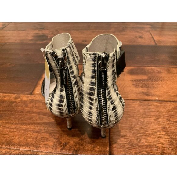 Michael Kors Black Peep Toe Heels W/ Snakeskin Ankle Cuff & Heel, Size 6 (US) - Picture 6 of 9